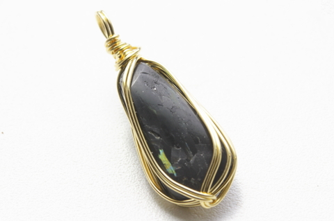 極上！ブルー＆ゴールド！高波動グリーンランド産ヌーマイト10.4ct・ペンダント【最高品質・高波動・光沢・超激レア】