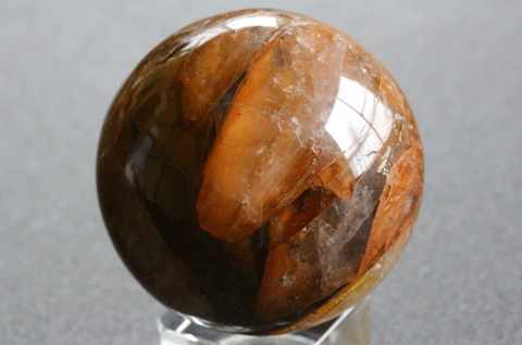 激レア！高品質マニカランピンク水晶45mm丸玉【高品質・透明・光沢・レインボー・激レア】