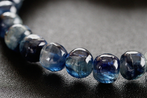 超超激レア！虹入り！ネパール産カイヤナイト・ブレスレット【最高品質・高波動・透明・光沢・超超激レア】