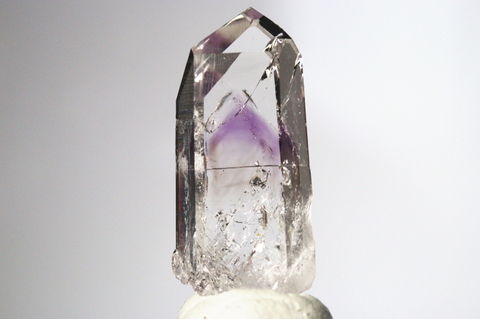 超透明！ライトラベンダー！高波動ブランドバーグ産アメジスト13.3g【最高品質・超透明・超光沢・レインボー・超激レア】