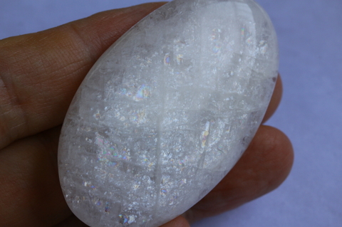 極上！シナジー12高波動レインボーナトロライト・パームストーン61mm【最高品質・高波動・透明・光沢・レインボー・超激レア】