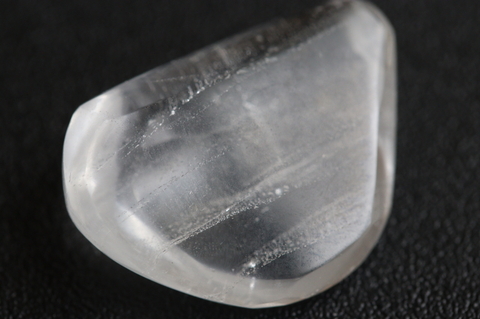 超透明 ロシア産フェナカイト・タンブル 18.5ct