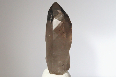 超激レア！極上超透明！国産天然スモーキークォーツ18.6g【最高品質・超透明・超光沢・超激レア】