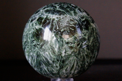 極上！天使の羽！ロシア産セラフィナイト57mm丸玉【最高品質・光沢・激レア】