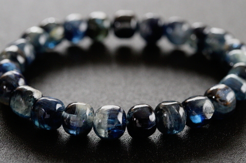 超超激レア！虹入り！ネパール産カイヤナイト・ブレスレット【最高品質・高波動・透明・光沢・超超激レア】