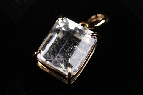 超透明4.21ct！最高波動ロシア産フェナカイト18Kペンダント【最高品質・透明・光沢・超激レア】