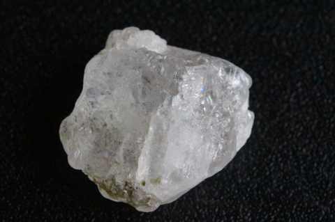 極上！まるごと真っ白15.0ct！超高波動ロシア産フェナカイト原石【最高品質・超透明・超光沢・レインボー・超激レア】