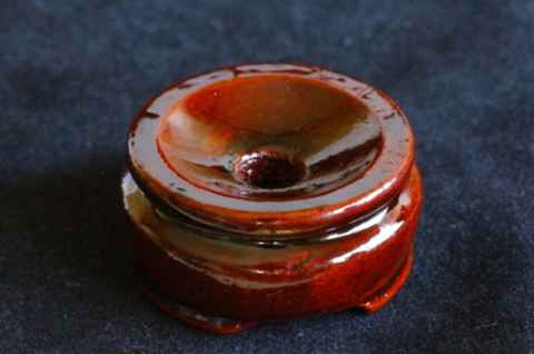 天然石丸玉用の木製台座（Ｍサイズ）