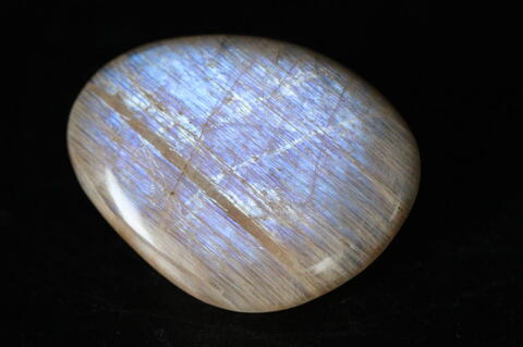 極上秘蔵品！ロシア産ベロモライト・ムーンストーン・ルース36ｍｍ【最高品質・高波動・透明・光沢・超激レア】