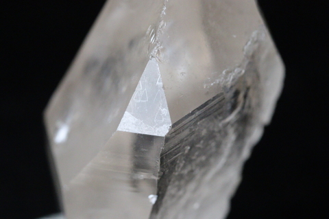 レコードキーパー＆レインボー＆セルフヒールド！高波動ウラル産レムリアン水晶59.4g【最高品質・高波動・透明・光沢・超激レア】