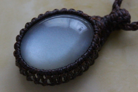 極上！ブラックムーンストーンペンダント【最高品質・光沢・激レア】