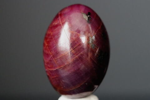 最高品質！インド産ルビー26mmシバリンガム【最高品質・光沢・激レア】