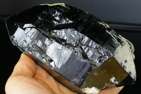 極上秘蔵品！ビッグサイズ1036g！カテドラル＆レコードキーパー＆DT！高波動チベット産モリオン原石【最高品質・超光沢・DT・レコードキーパー・レインボー・超激レア】