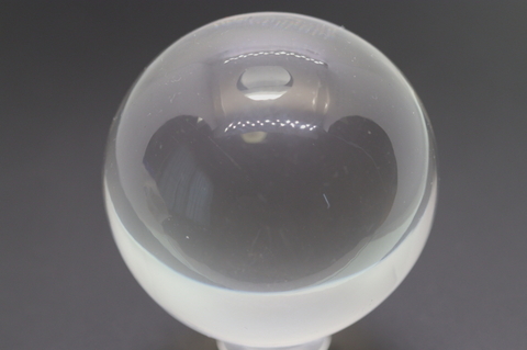 完全透明　ガネーシュヒマール産水晶 丸玉 約47mm