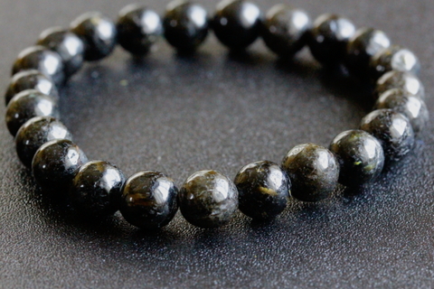 極上！高波動グリーンランド産ヌーマイト・ブレスレット8mm玉18.7g【最高品質・高波動・光沢・超激レア】