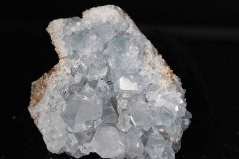 高品質マダガスカル産セレスタイト・クラスター【高品質・透明・光沢・激レア】