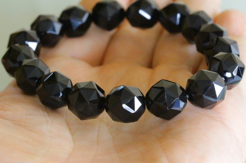 高品質！チベット産モリオンスターカットブレスレット12mm玉【高品質・希少】