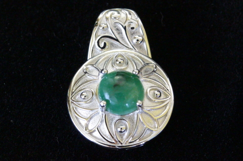 超激レア！入手困難！高波動グリーンランド産グリーンランダイト・ペンダント【高品質・透明・高波動・光沢・超激レア】