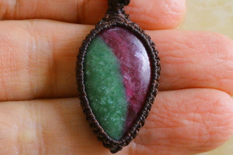 激レア！高品質ルビー＆ゾイサイトペンダント【高品質・光沢・激レア】