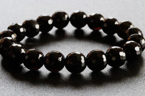 高品質！10.5mmカット玉！チベット産モリオンブレスレット【高品質・光沢・希少】