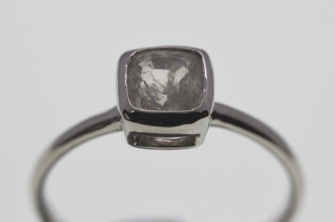 極上宝石0.734ct＆Pt900！超高波動ロシア産フェナカイト・リング鑑別書付き【最高品質・超透明・超光沢・超激レア】