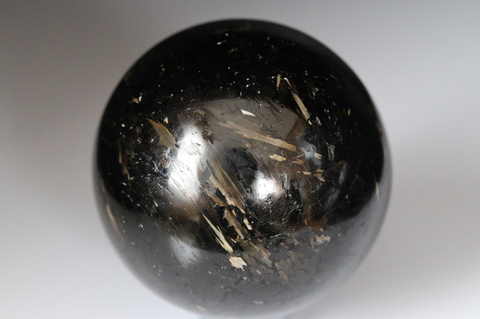 極上究極！ビッグサイズ50mm！高波動グリーンランド産ヌーマイト丸玉【最高品質・高波動・光沢・超激レア】