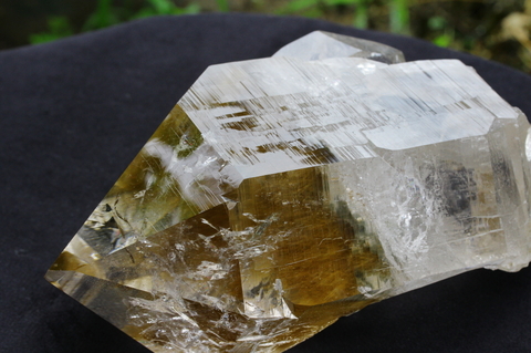 超激レア！極上最高級インドマニハール産ゴールドルチル水晶【最高品質・超透明・超光沢・レインボー・超激レア・初期採掘】