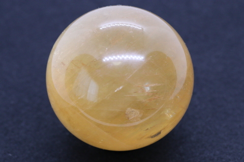 高品質！メキシコ産ゴールデンカルサイト丸玉56mm【高品質・透明・光沢・レインボー・希少】