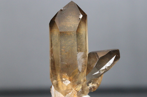 ツインクリスタル！高波動ウラル産レムリアン水晶20.7g【最高品質・高波動・透明・光沢・超激レア】