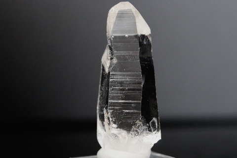 極上秘蔵品！超透明！高千穂産天岩戸水晶44mm【最高品質・超透明・超光沢・超激レア】