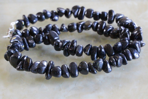 極上！高波動グリーンランド産ヌーマイト・ネックレス【最高品質・高波動・光沢・超激レア】