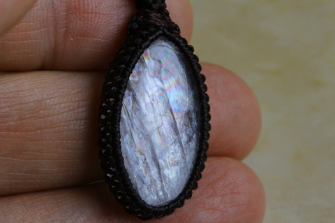 強烈レインボー！シナジー12高波動レインボーナトロライトペンダント【最高品質・高波動・透明・光沢・レインボー・超激レア】