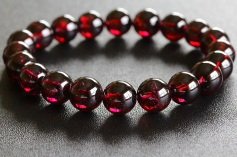 超透明！最高品質ロードライトガーネット・ブレスレット9.5mm玉【最高品質・超透明・光沢・激レア】