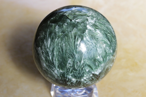 激レア！高品質セラフィナイト丸玉2【高品質・激レア】