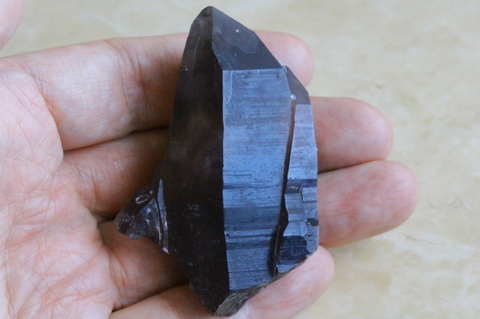 激レア！天然スモーキークォーツ原石【高品質・透明・光沢・激レア】