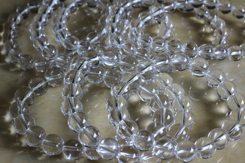 高品質！ブラジル産透明水晶ブレスレット8mm玉【高品質・透明・光沢】