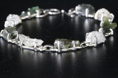 超激レア！超高波動ロシア産フェナカイト原石＆モルダバイト原石ブレスレット鑑別書付き【最高品質・透明・光沢・超激レア】