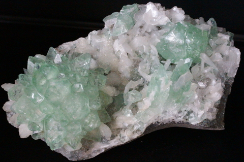 極上！超激レア！インド産グリーンアポフィライトクラスター1009g【最高品質・透明・光沢・レインボー・超激レア】