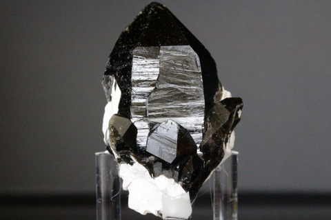 極上光沢！レコードキーパー！高波動チベット産モリオン原石53mm【最高品質・超光沢・レコードキーパー・激レア】