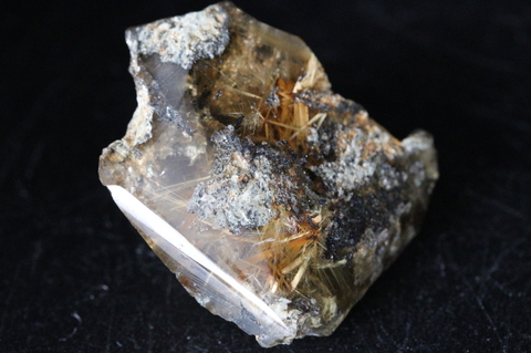 高波動ポーラーウラル産ゴールドルチルクォーツ21.2g【高品質・高波動・透明・光沢・超激レア】