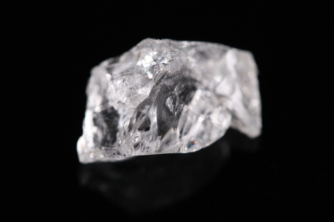 まるごと超透明5.5ct！超高波動ロシア産フェナカイト原石【最高品質・透明・光沢・超激レア】