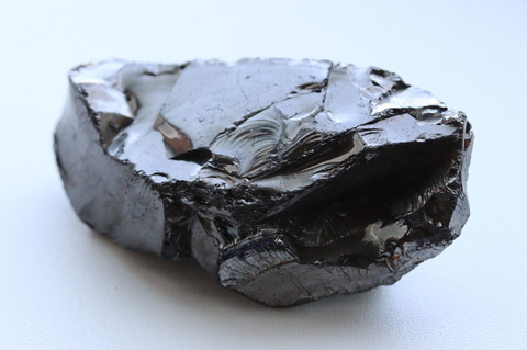 【お値打ち価格】最高品質エリートシュンガイト原石37.9g【最高品質・光沢・激レア】