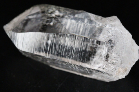 極上！クローライト付着！超透明ガネーシュヒマール水晶37.6g【最高品質・超透明・超光沢・超激レア】