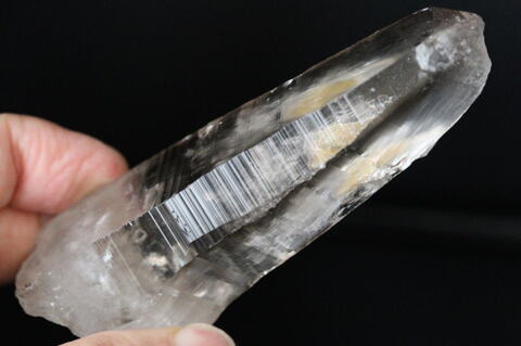 ダブルセルフヒールド！高波動ウラル産レムリアン水晶127.3g【最高品質・高波動・超透明・超光沢・レインボー・超激レア】