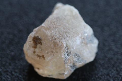 極上ギラギラ！ゴールデンフェナカイト16.1ct！超高波動ロシア産フェナカイト原石【最高品質・超透明・超光沢・レインボー・超激レア】