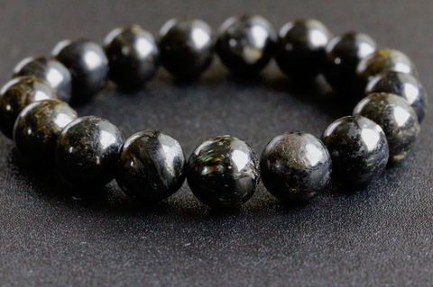 極上！高波動グリーンランド産ヌーマイト・ブレスレット12mm玉55.5g【最高品質・高波動・光沢・超激レア】