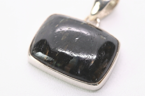 極上ギラギラ！ブルー＆ゴールド！高波動グリーンランド産ヌーマイト・ペンダント【最高品質・高波動・光沢・超激レア】