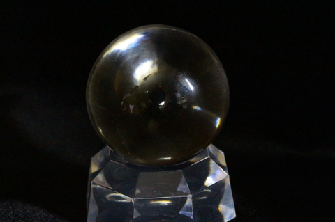 超激レア！最高品質ガネーシュヒマール水晶丸玉3【最高品質・透明・光沢・超激レア】 