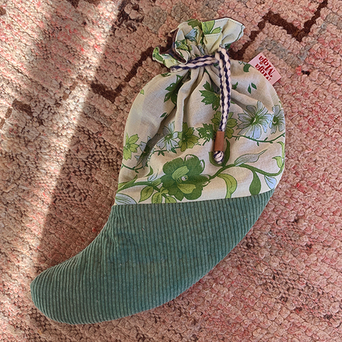 70'VINTAGE FABRIC Center fin bag~9.75(leaf green)