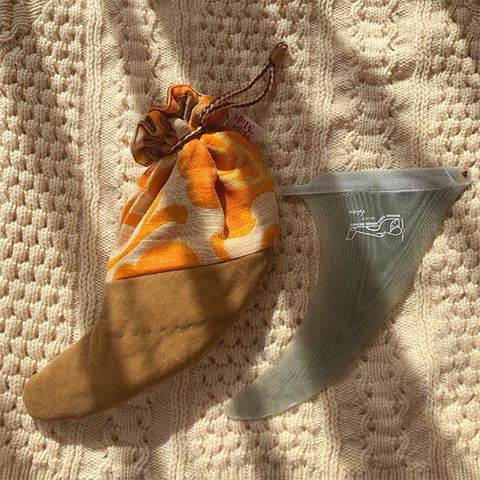 70'VINTAGE FABRIC Center fin bag~9.75(orange curtain)